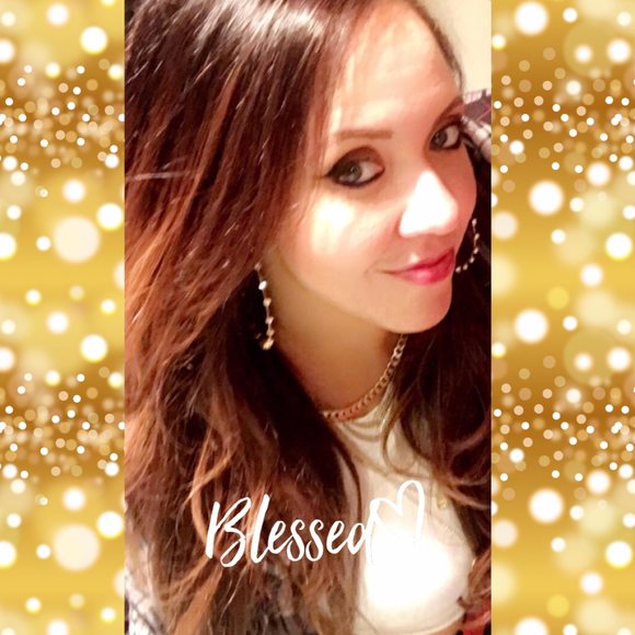 lezlee_leigh